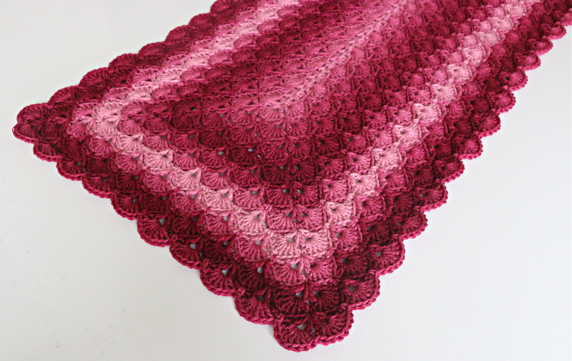 Shells of OneColor Rectangle Blanket Jonna Martinez